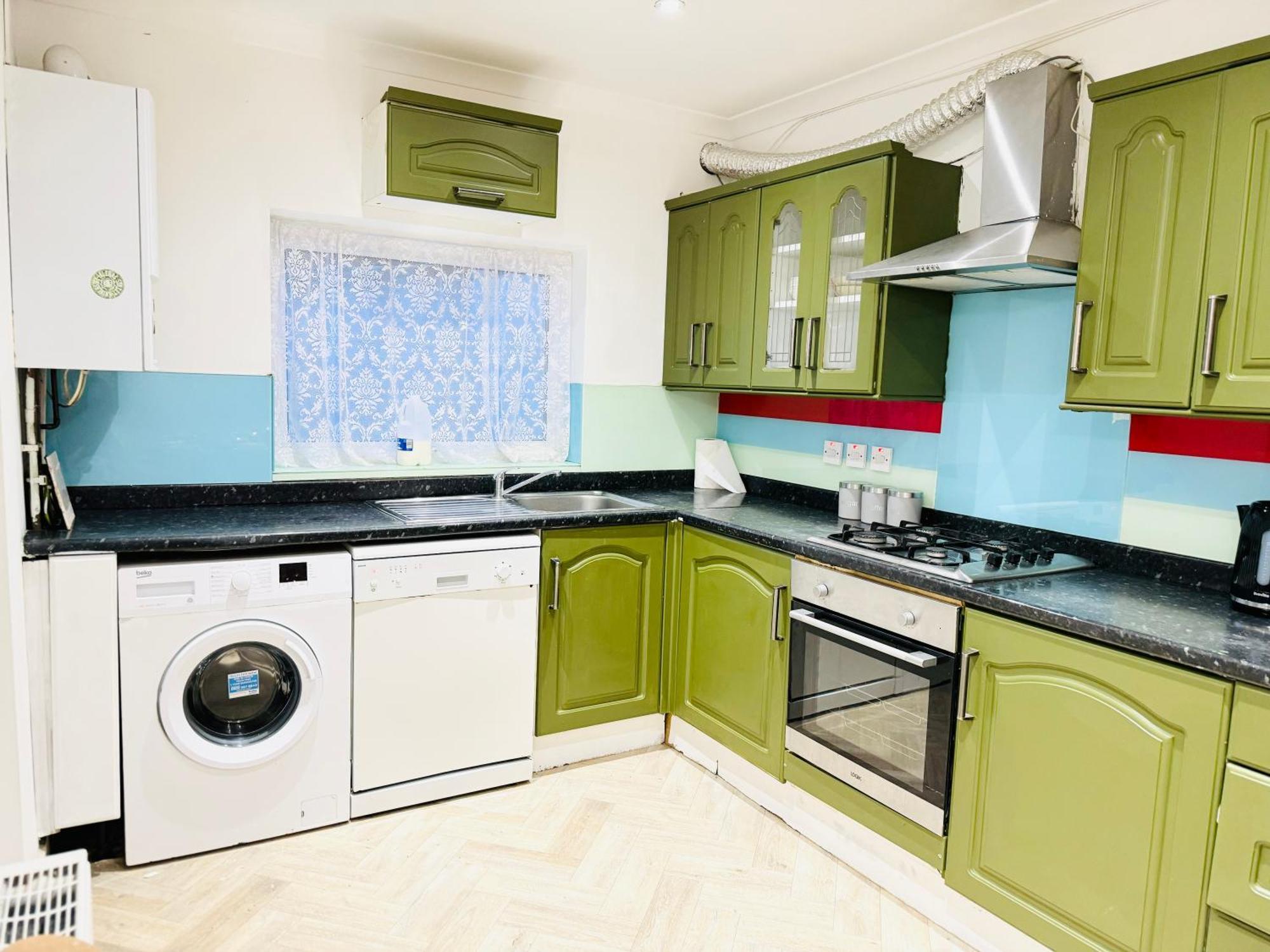فيلا 5Br House, Free Parking Offa12, Contractor, Big Families, Relocation ريدبريدج المظهر الخارجي الصورة